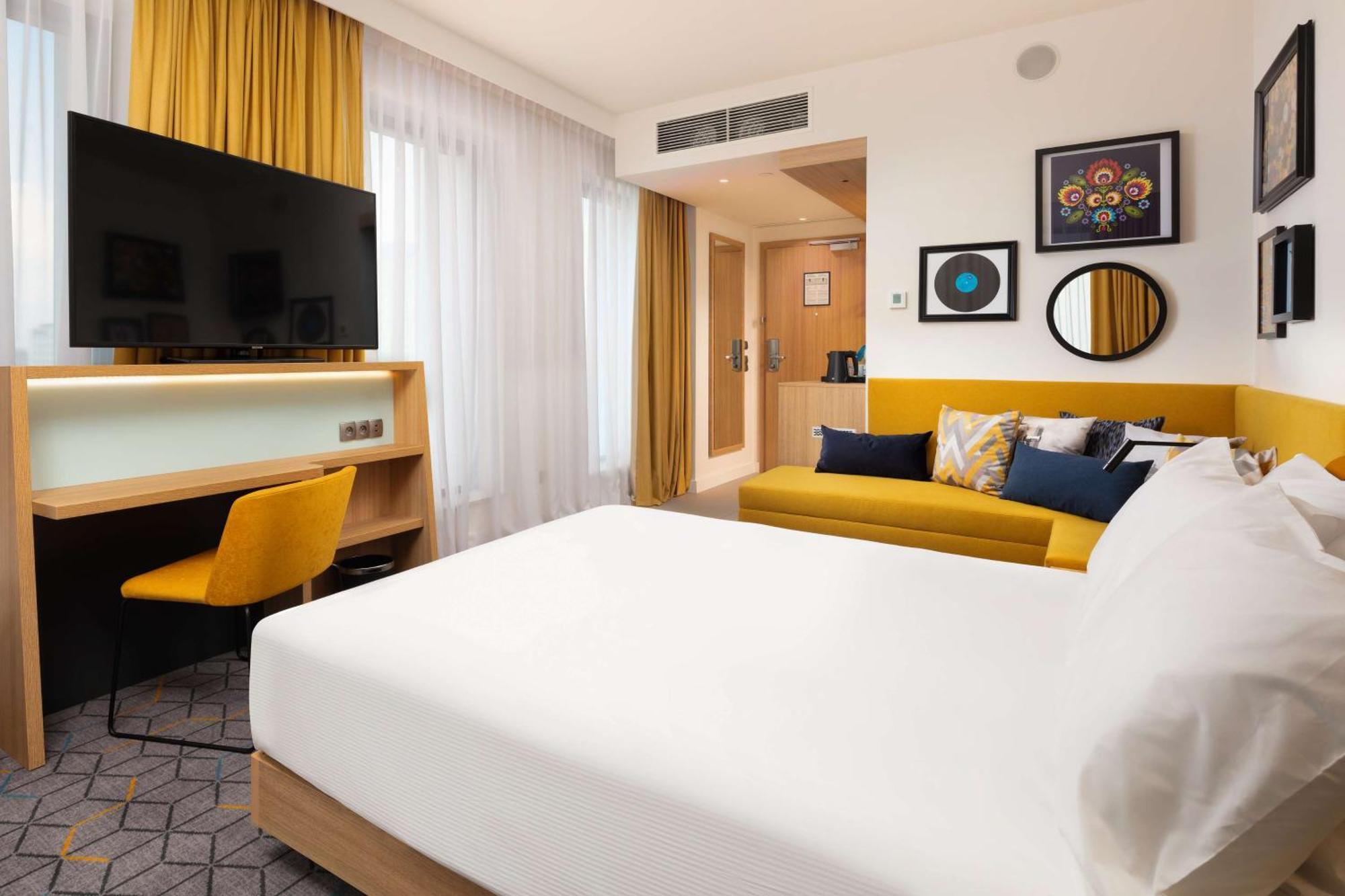 Hampton By Hilton Lodz City Center מראה חיצוני תמונה