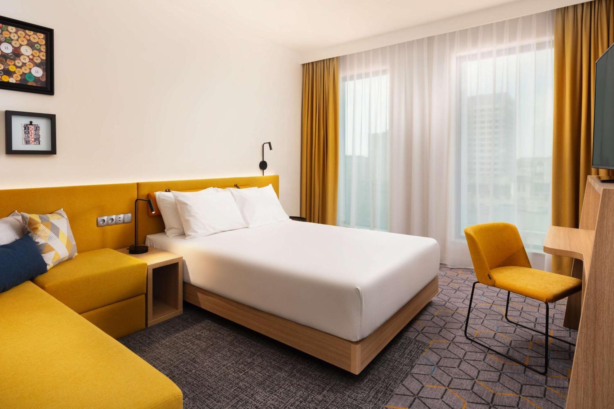 Hampton By Hilton Lodz City Center מראה חיצוני תמונה