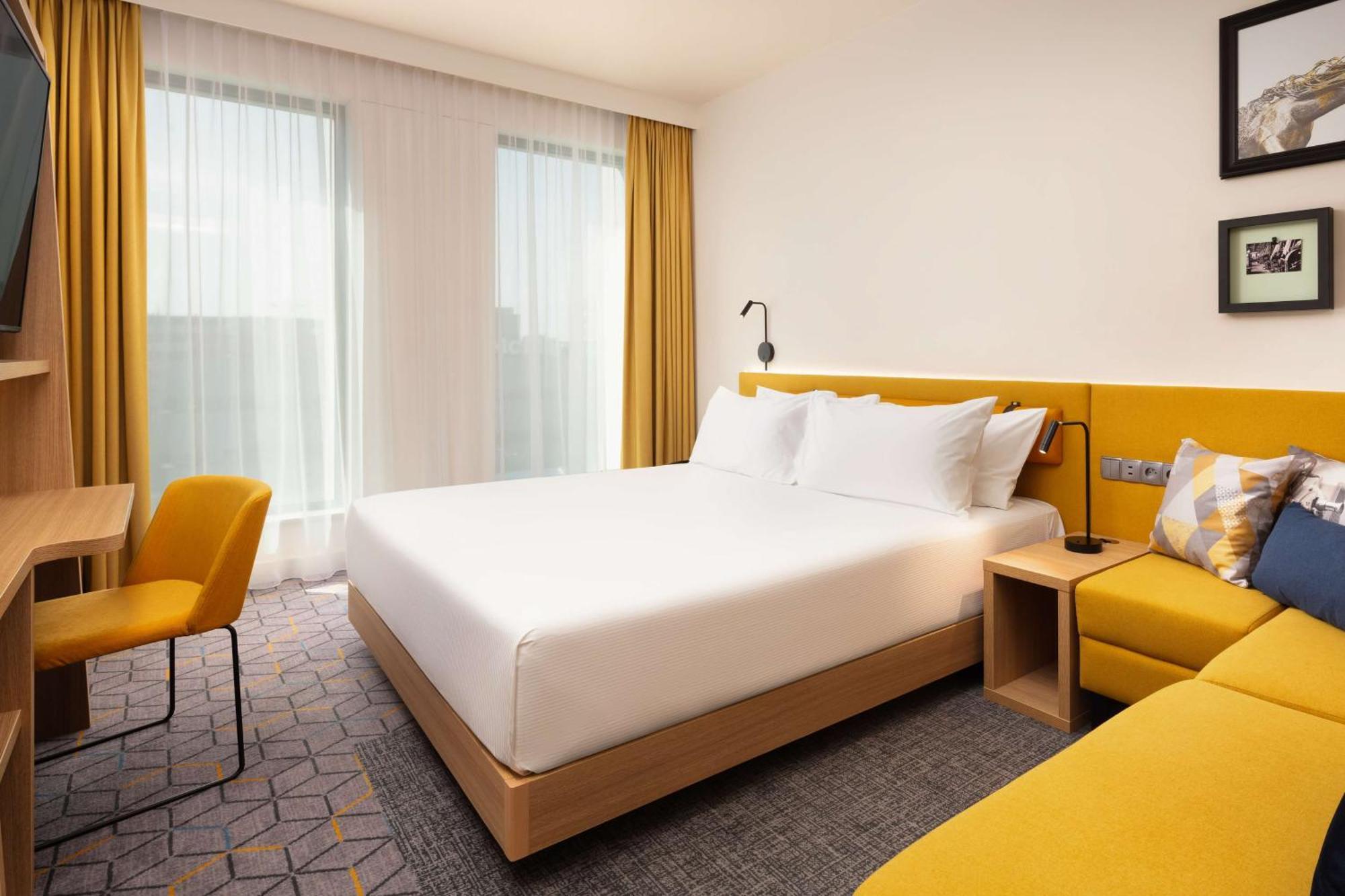 Hampton By Hilton Lodz City Center מראה חיצוני תמונה